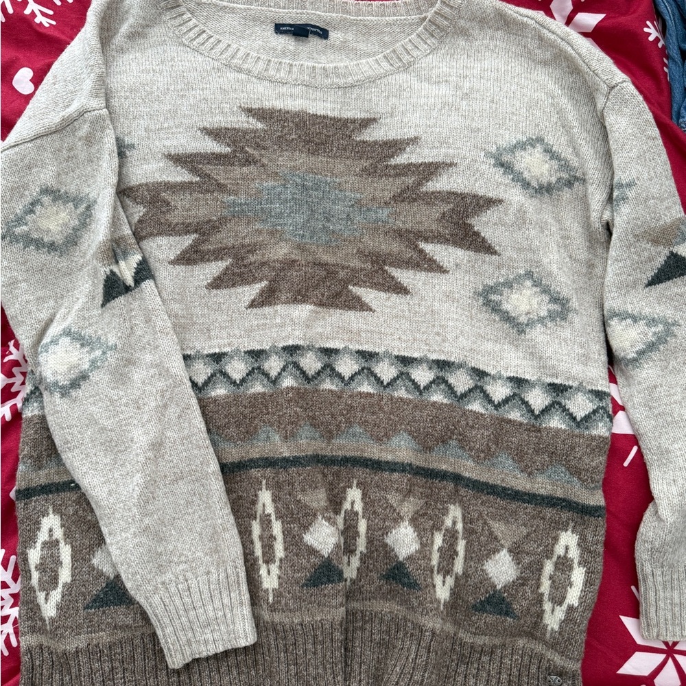 American Eagle Outfitters Beige and Brown Patterned Crewneck Sweater